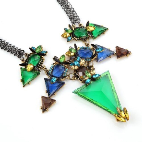 The Kaleidoscope Crystals Statement Necklace - Picture 5 of 5